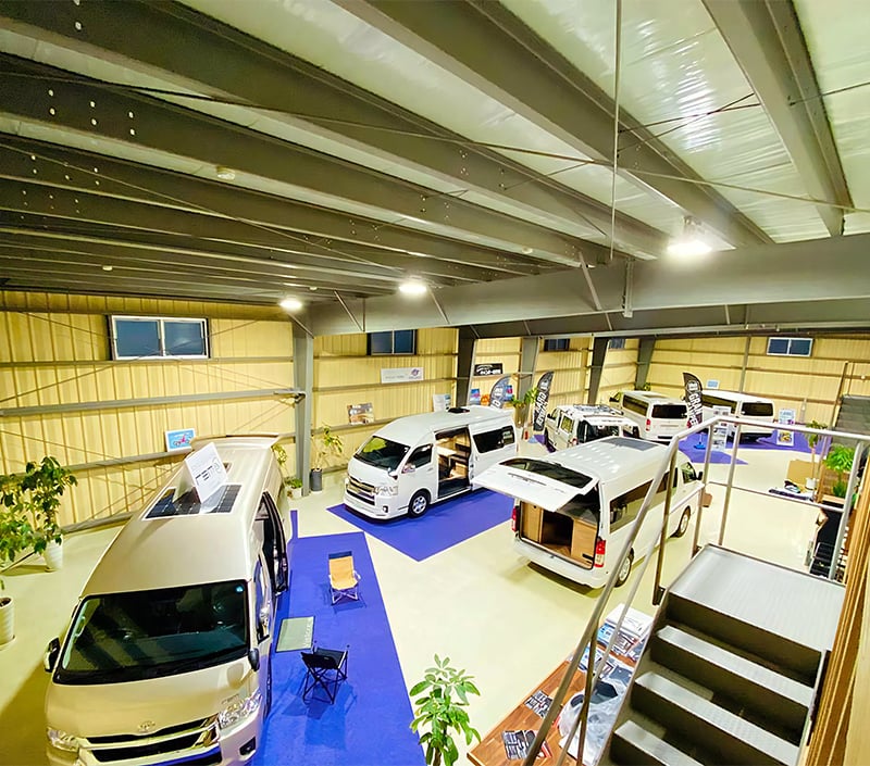 車内のインテリアの写真